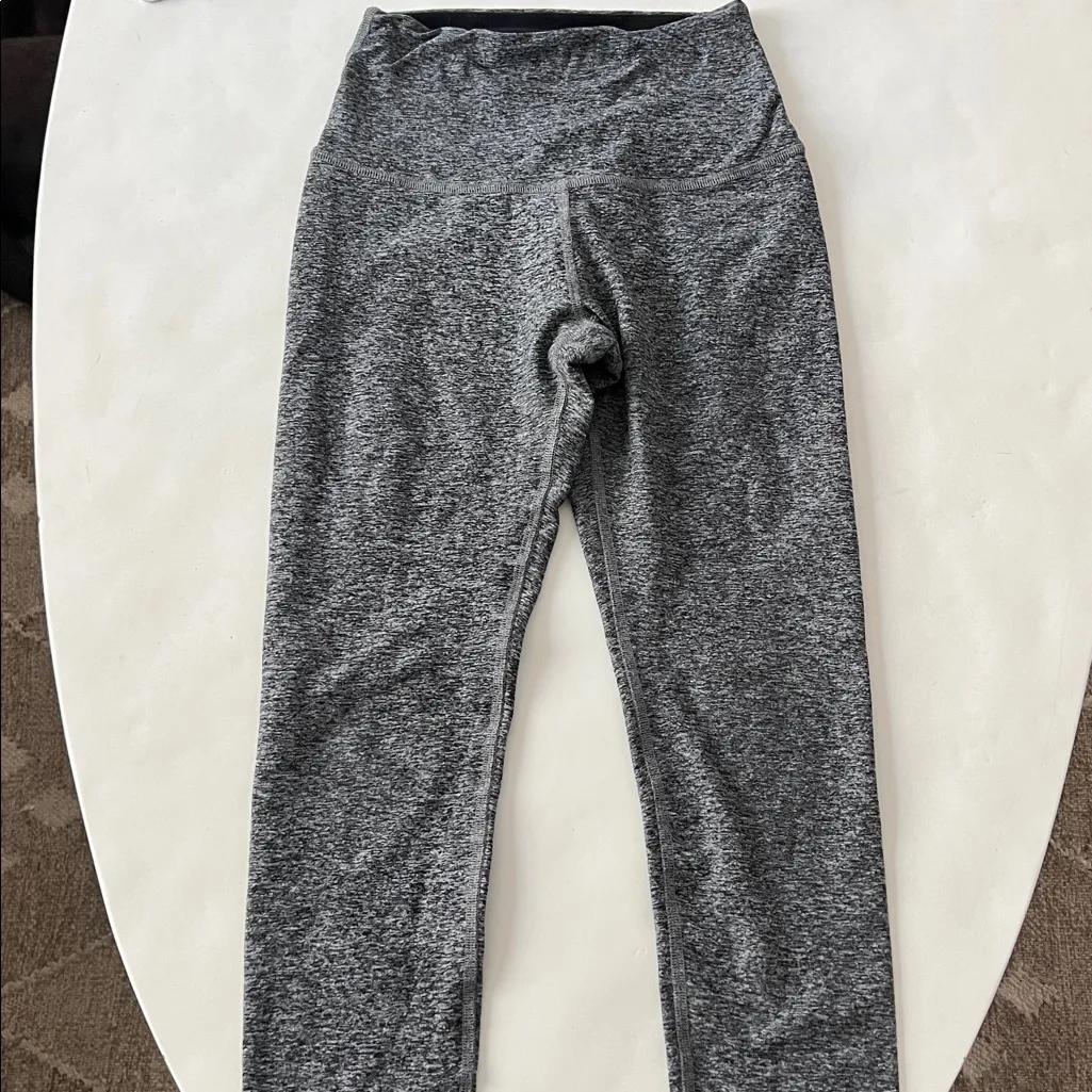 Beyond Yoga High Waisted Midi Leggings Spacedye Gray Size Small - Image 5