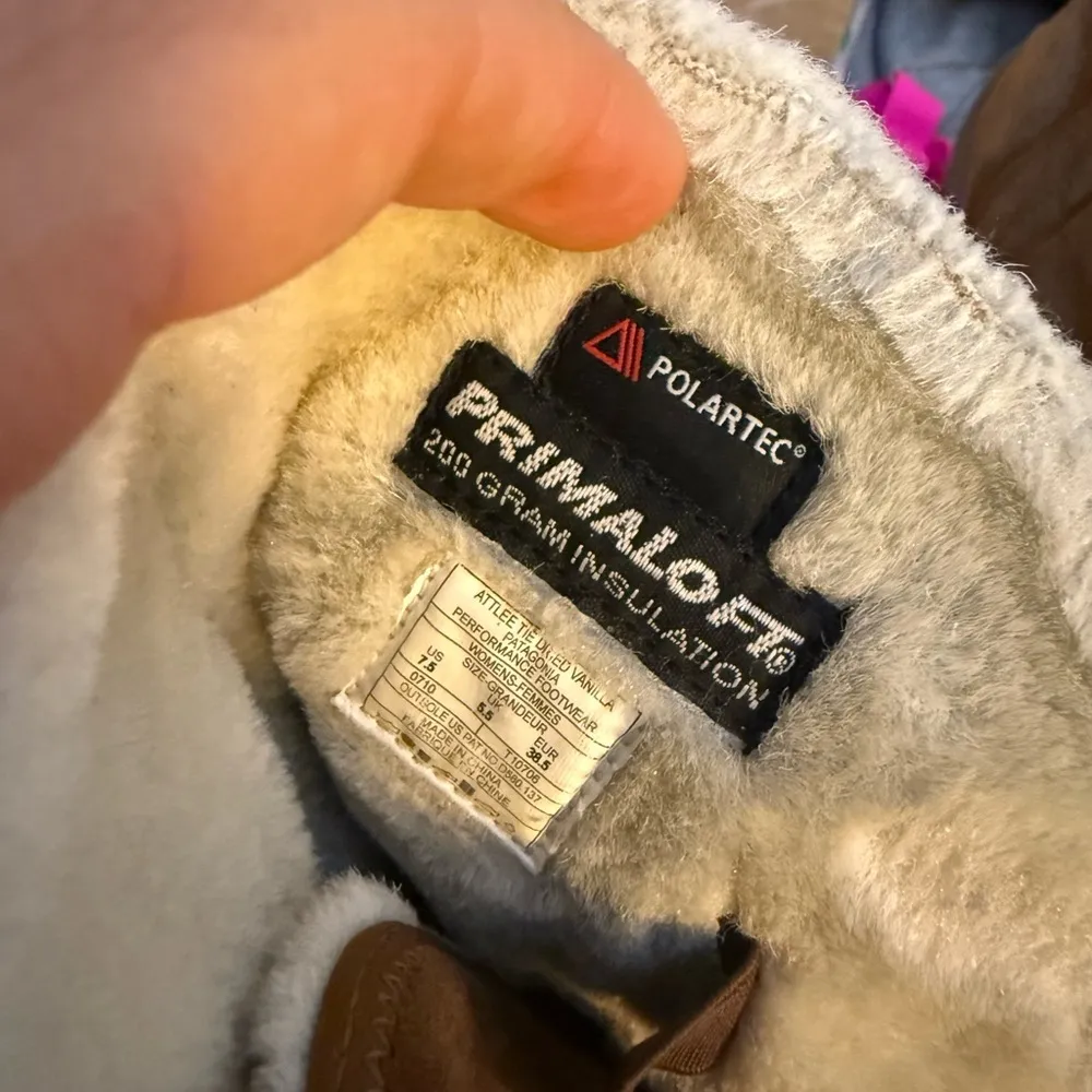 Patagonia Attlee Tie Primaloft Winter Boots - Image 7