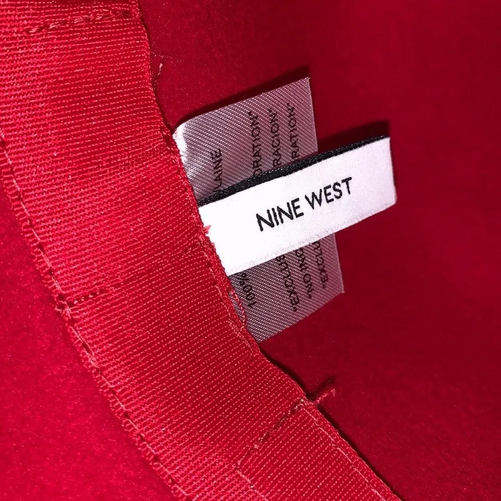 Nine West Red 100% wool bucket hat - Image 6