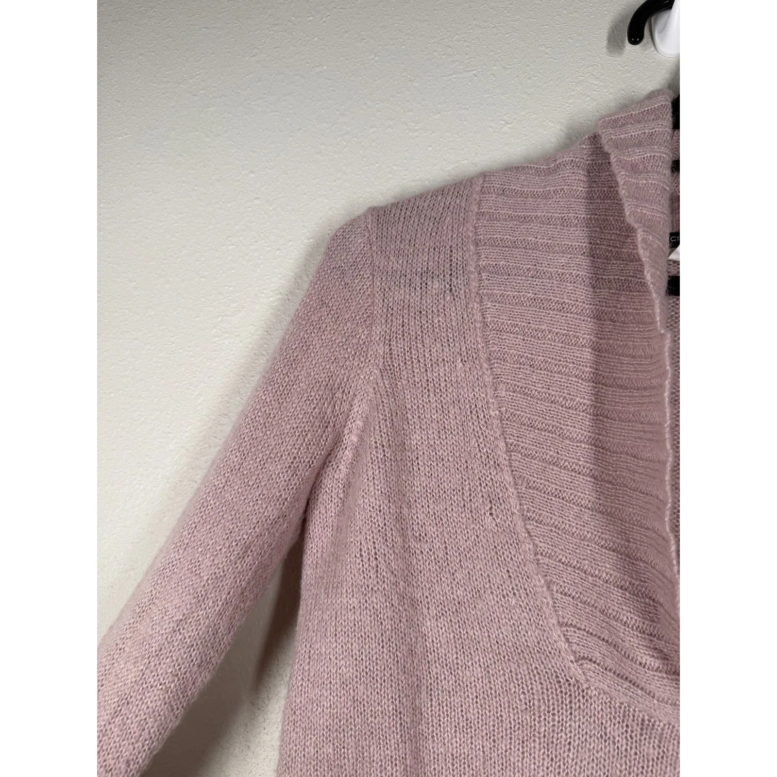 J Crew Pink Wool Mohair Blend V Neck Sweater Womens XS Blush Pink Cozy Warm - Image 2
