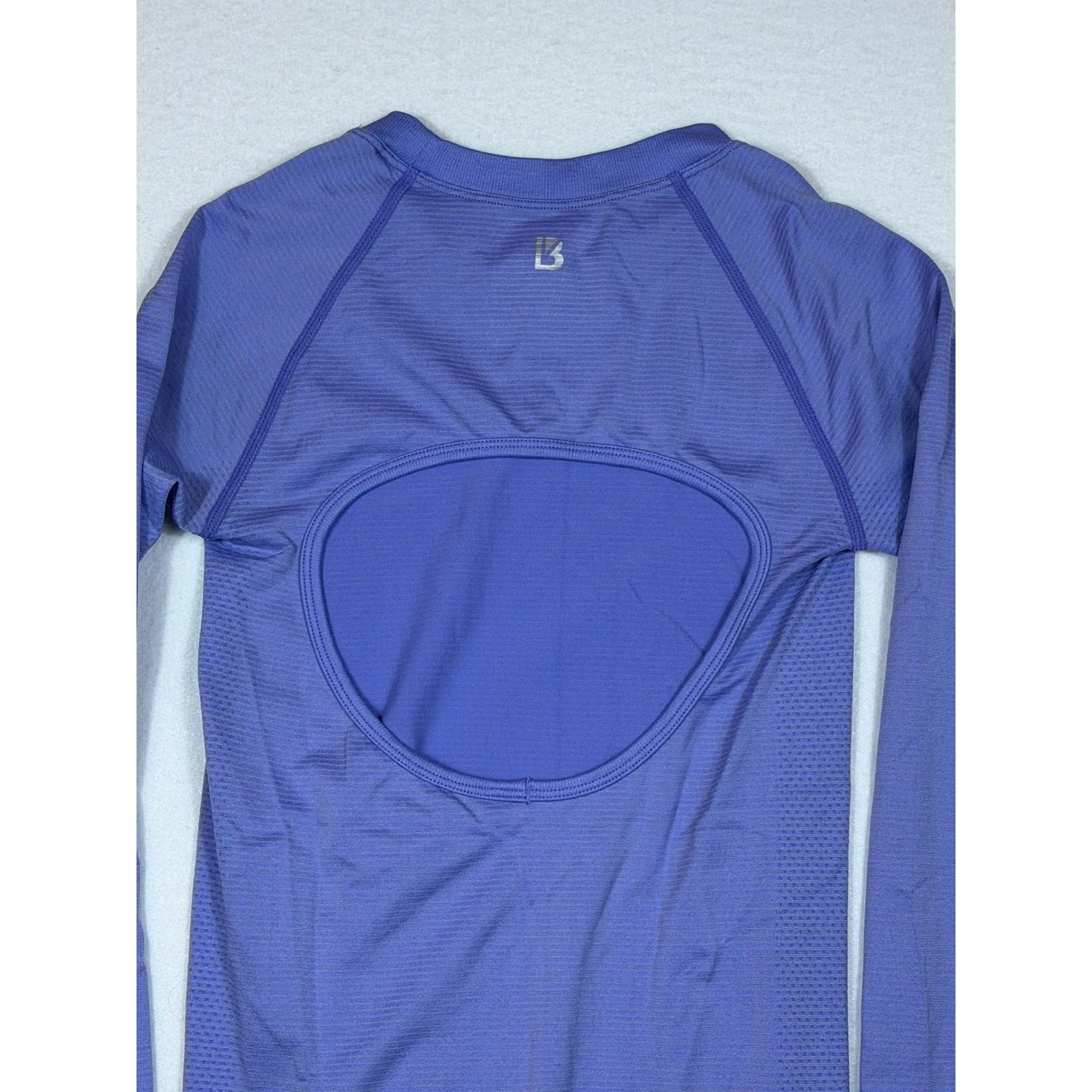 BuffBunny Collection Purple Long Sleeve cut out back Top Thumbholes Women Small - Image 7