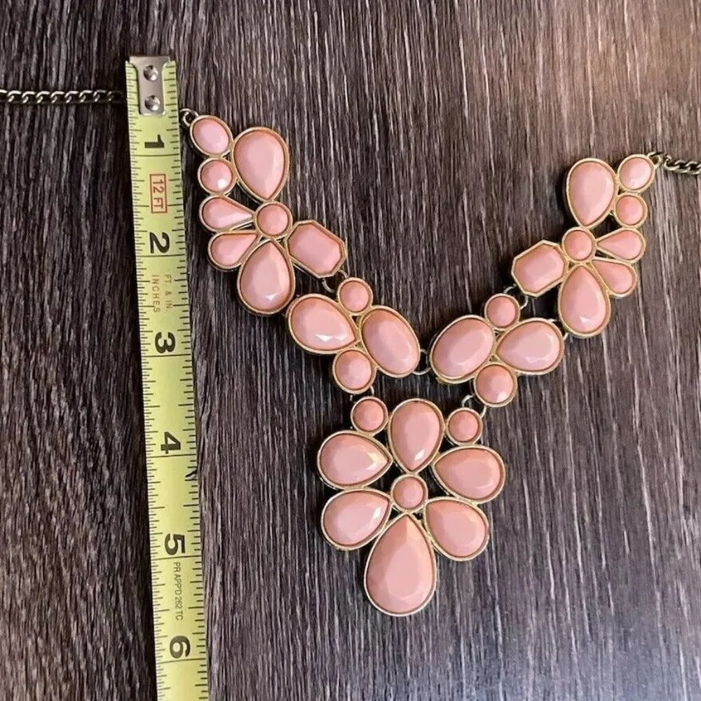 Vintage Pink Peachy cabochon Gold tone Statement chunky Necklace Western Piece - Image 7