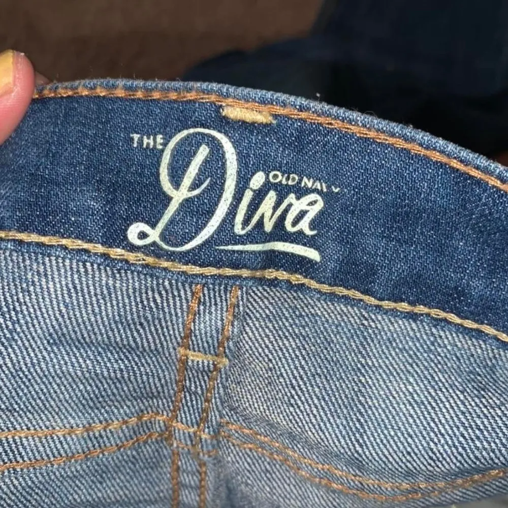 Old Navy  “Diva” Jeans - Image 4