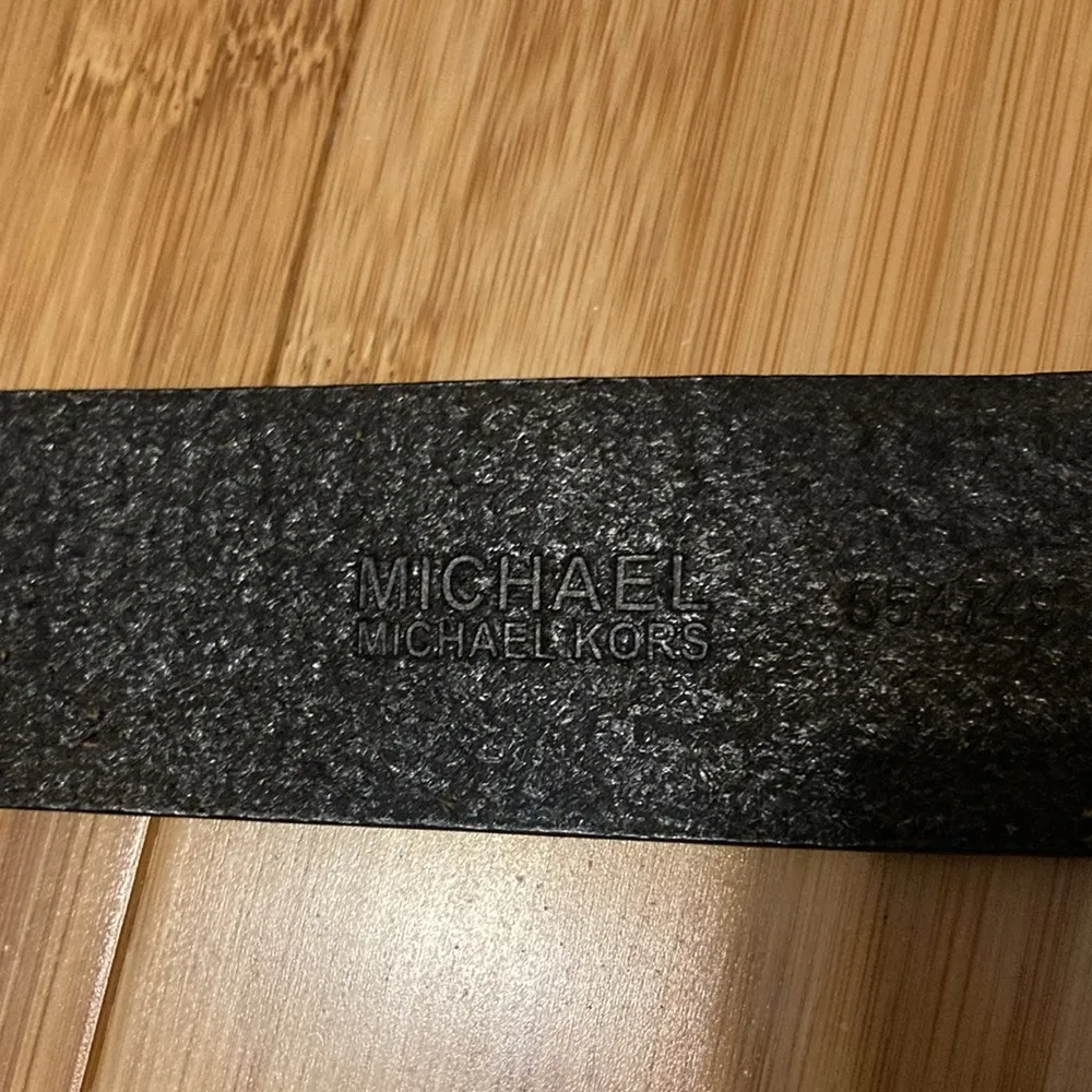 Michael Kors Women’s Silver & Black Belt Size Small NWT Genuine Leather NWT - Image 7