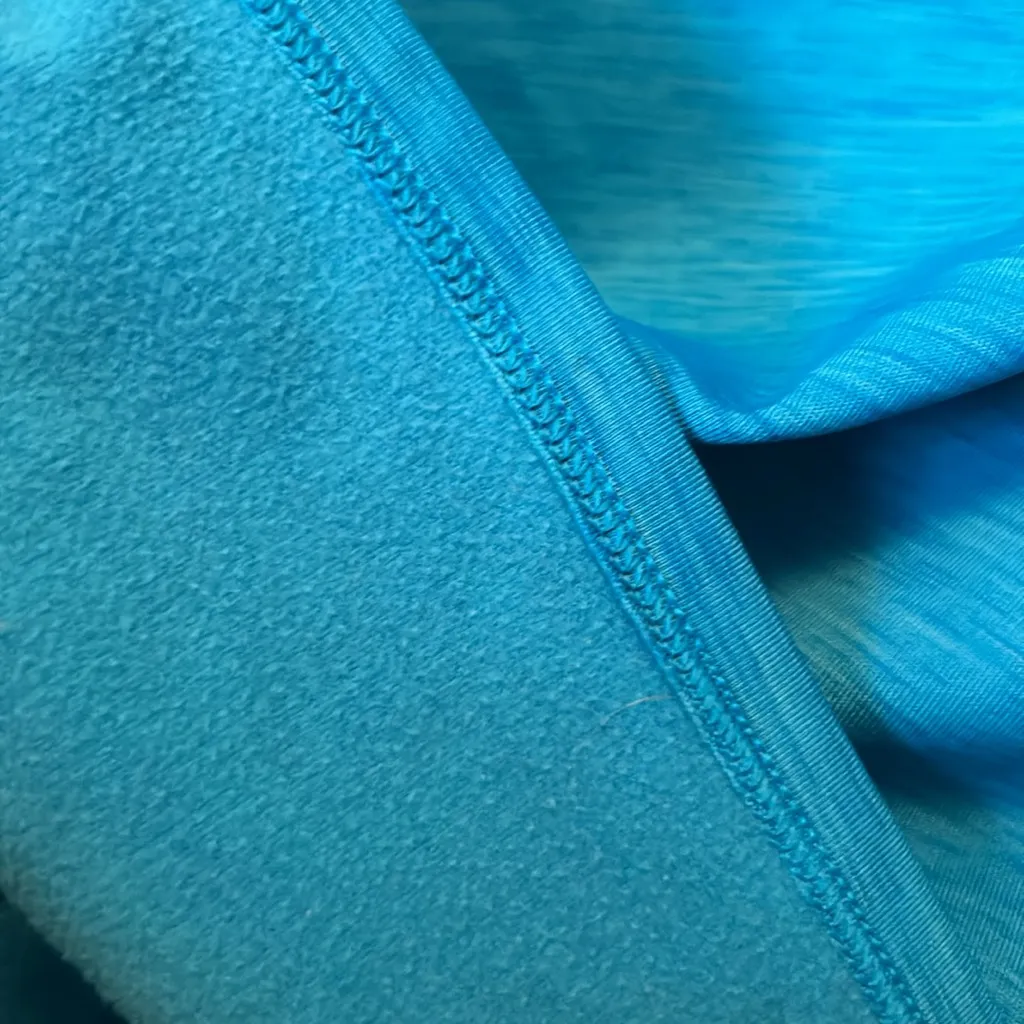 Under Armour cold gear long sleeve - Image 5