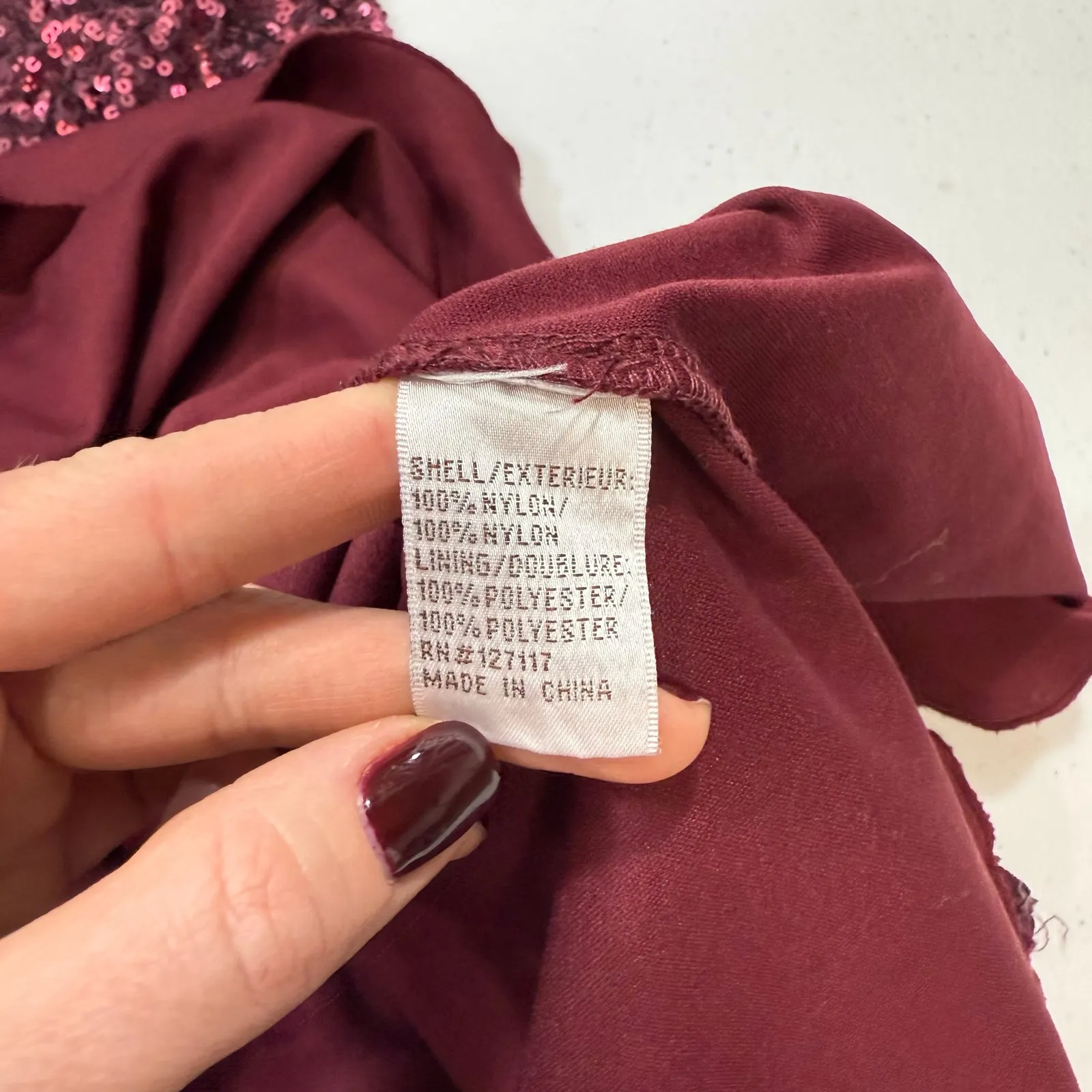 Badgley Mischka Bordeaux
Samantha sequined maxi dress
Gown Size 14 - Image 8