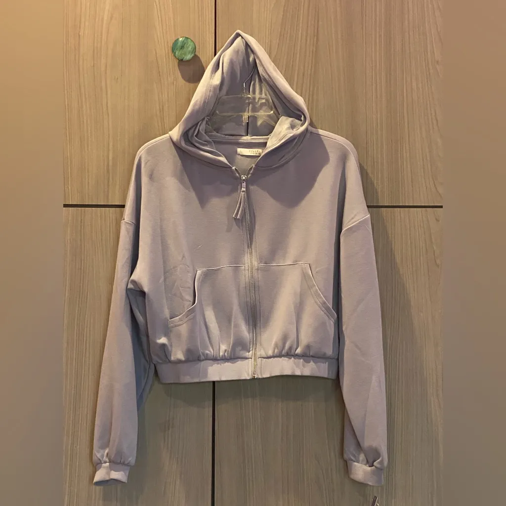 Tinseltown Cropped Hoodie Zip Front Hooded Sweatshirt Jacket Activewear Large - Image 5