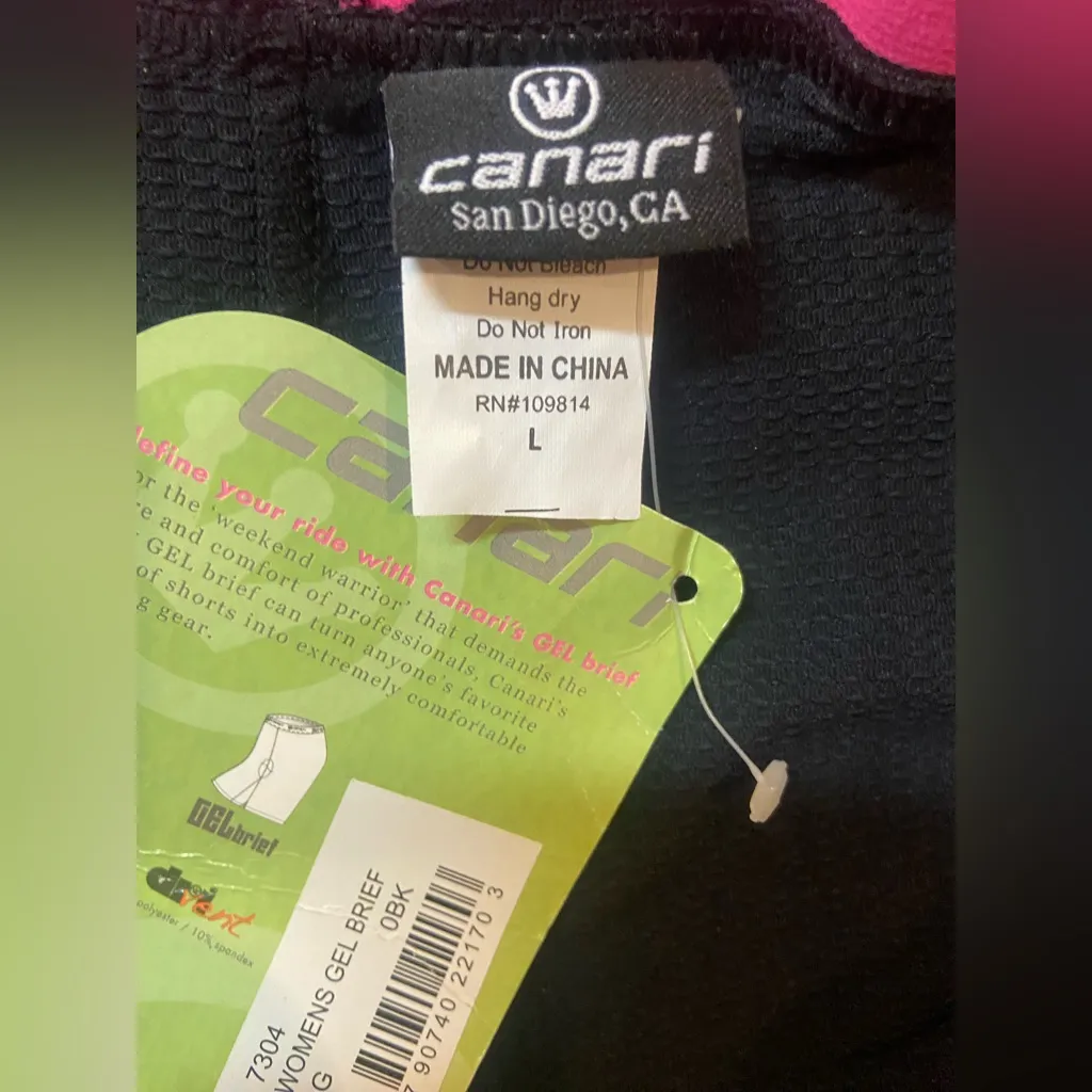 NWT Canari Cycling Shorts Size Large Black - Image 4