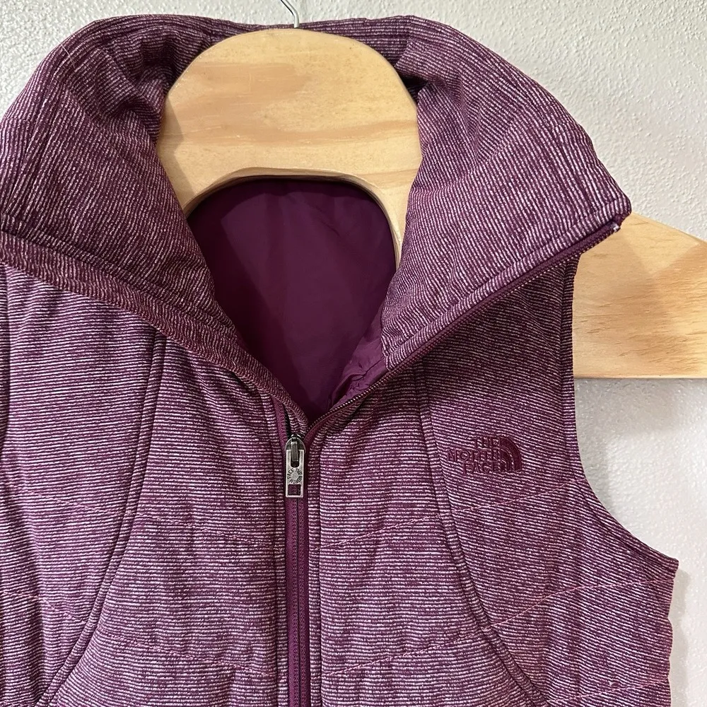 The North Face Women's Medium Pseudio Puffer Vest Quilted Full Zip Purple - Image 2