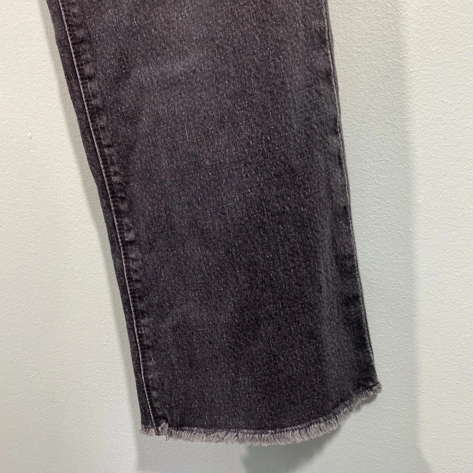 RTA Women Studio Black Leather Belted Straight Flare Ankle Raw Hem Jeans Size XS - Image 4