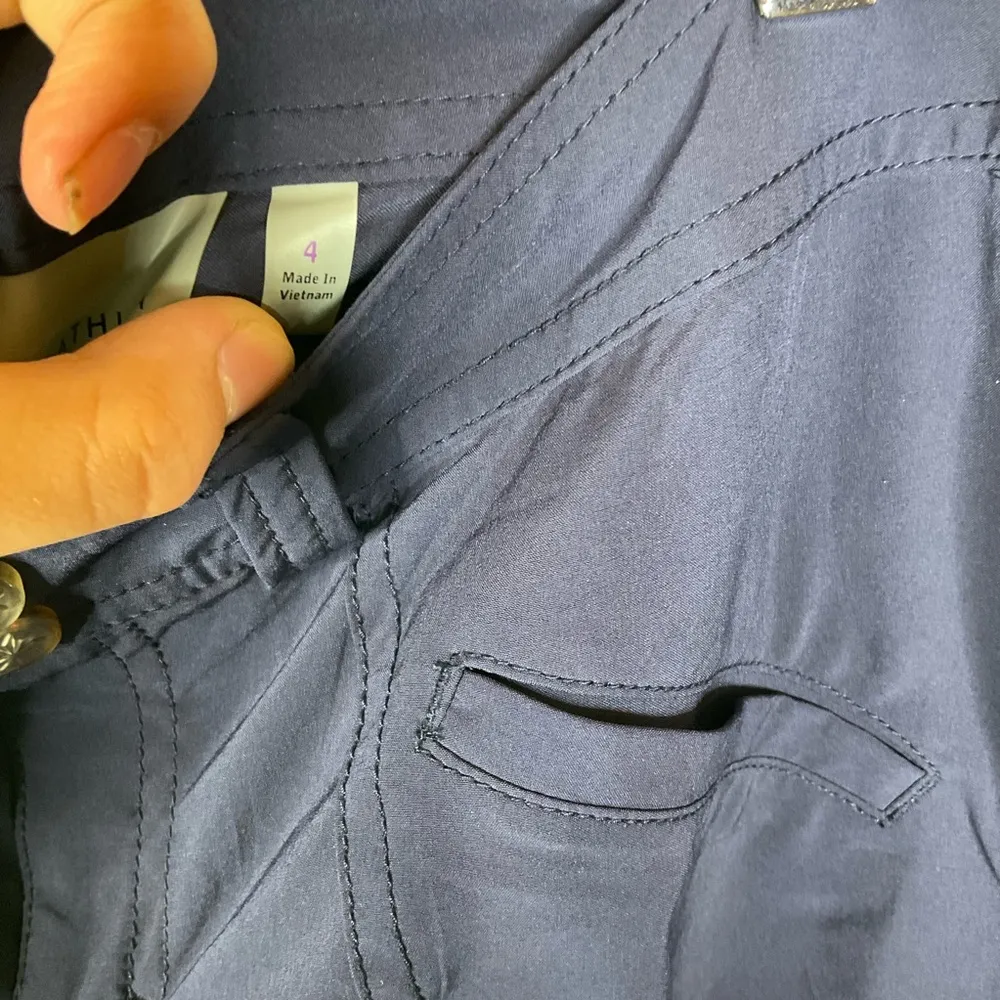 Athleta Navy Side Cinch Capra Pants Size 4 - Image 4