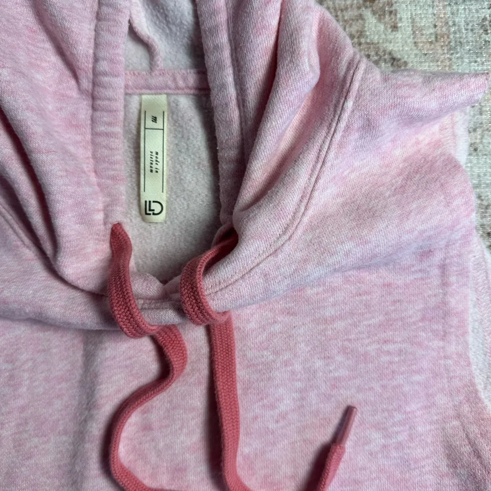 Cut off Cropped Hoodie Pink Size M - Image 2