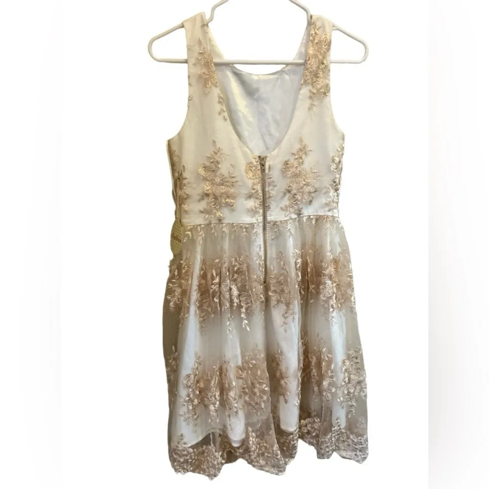 Althea New‎ Gold and cream dress size 8 - Image 2