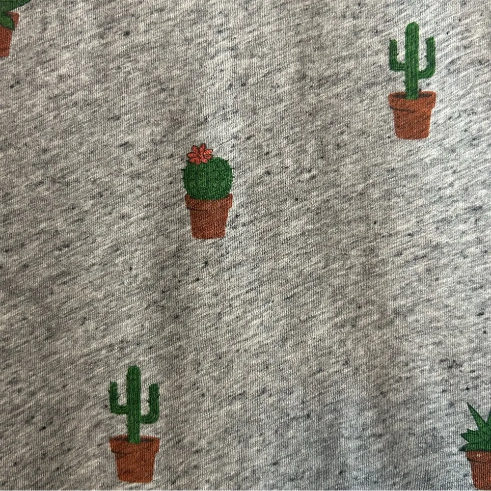 J. Crew gray slub knit cactus succulent print Crewneck T-shirt size medium - Image 4