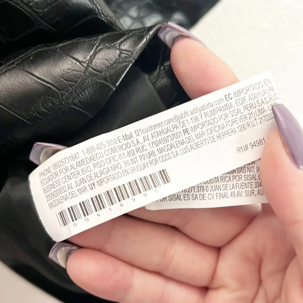 Forever 21 Black Snake Skin Faux Leather NEW Mini Skirt - Image 10