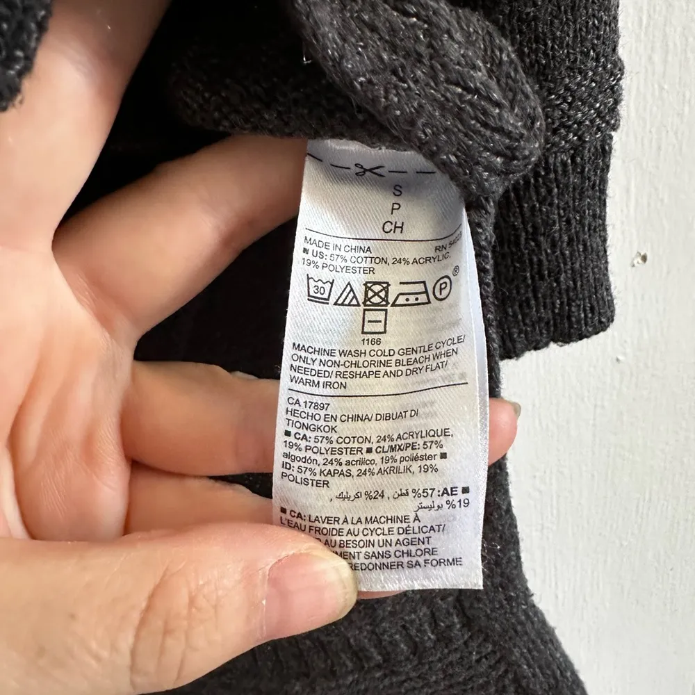 Gray Leggings Sweater from Old Navy - Image 5