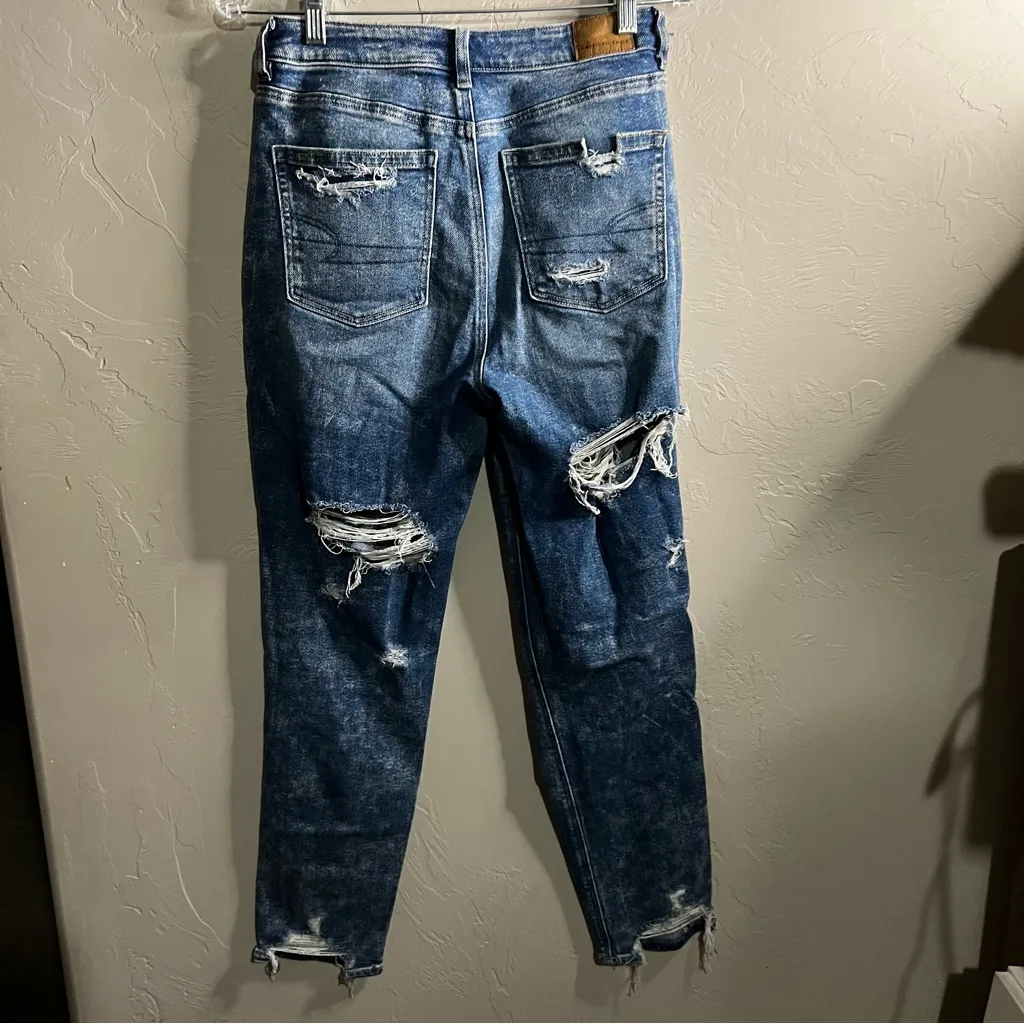 Stretch Hi Rise Ripped Distressed Mom Jeans - Image 9