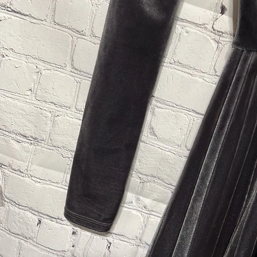 Nasty Gal Behind Their Back Velvet Dress Gray Size 2 - Image 10