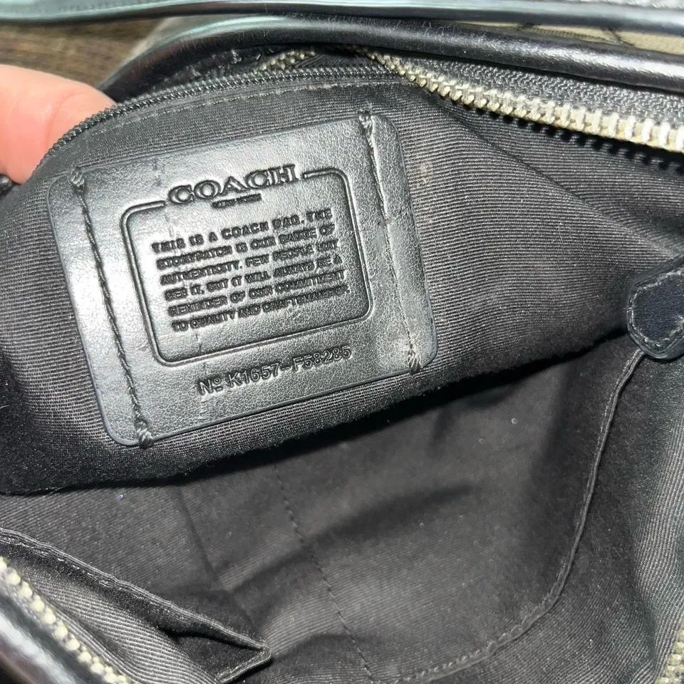 Coach Black and Gray Signature Crossbody Canvas Bag - Image 5