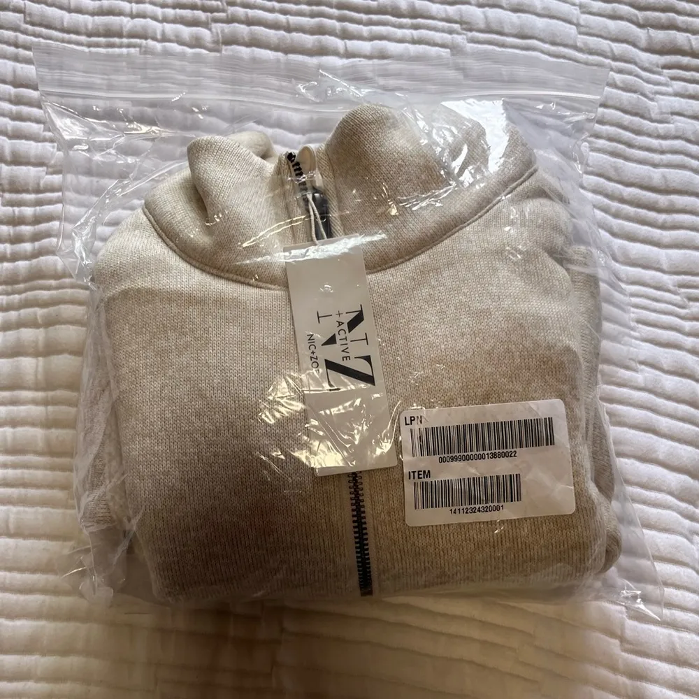 FLEECE KNIT HALF ZIP - Image 5