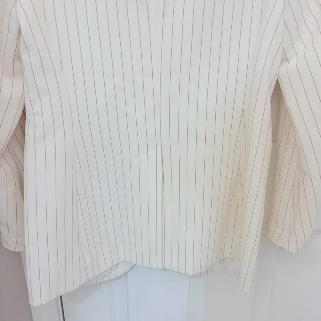 NWT!! Anne Klein Vanilla Ice Latte Pinstripe Blazer - Image 7