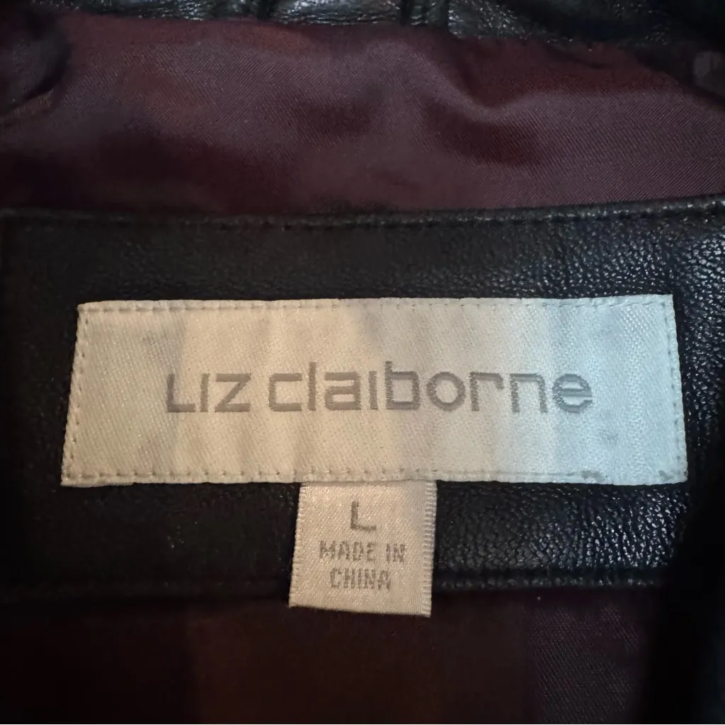 Vintage Black Leather Jacket Size L - Image 11