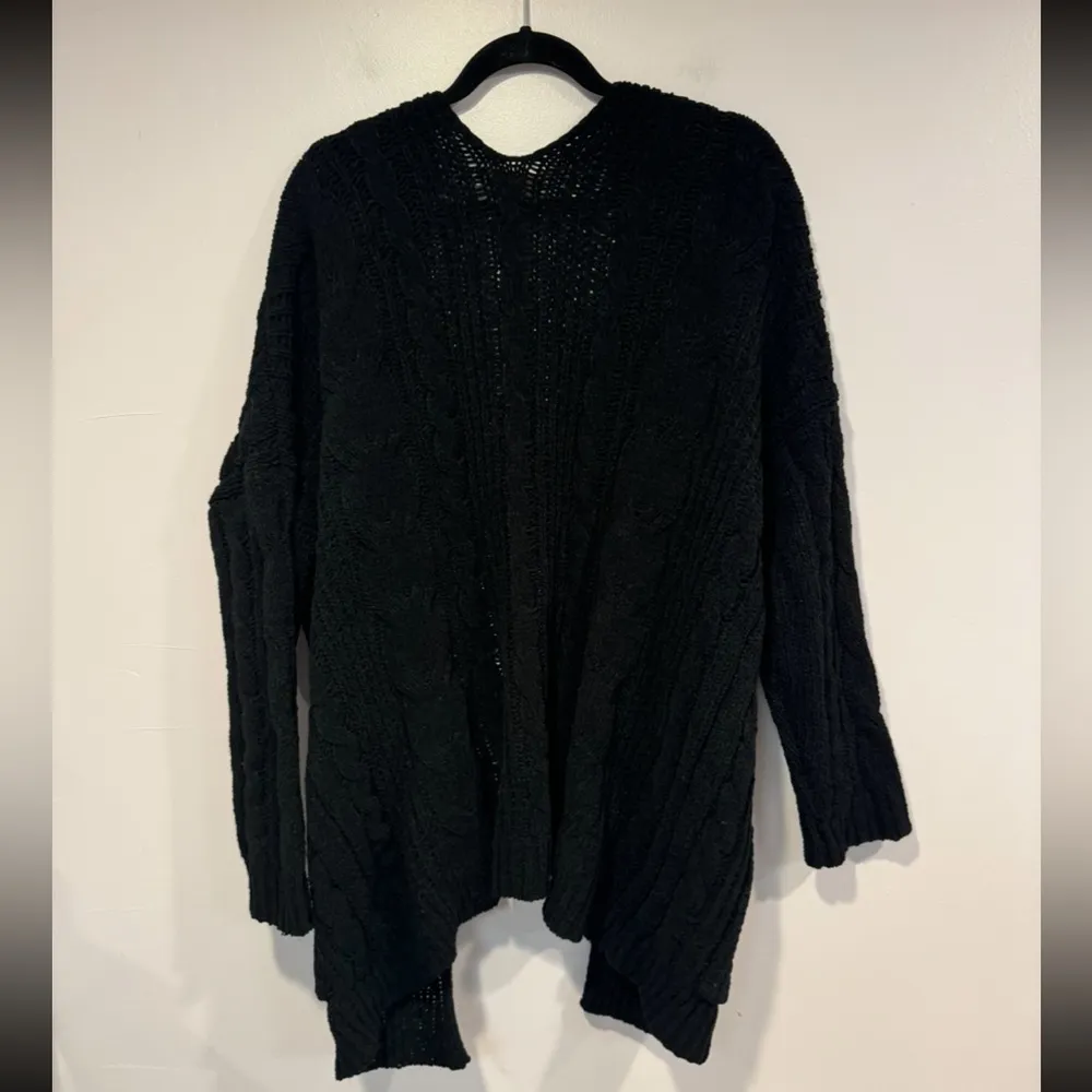 Love tree knit black boutique cardigan‎ - Image 4