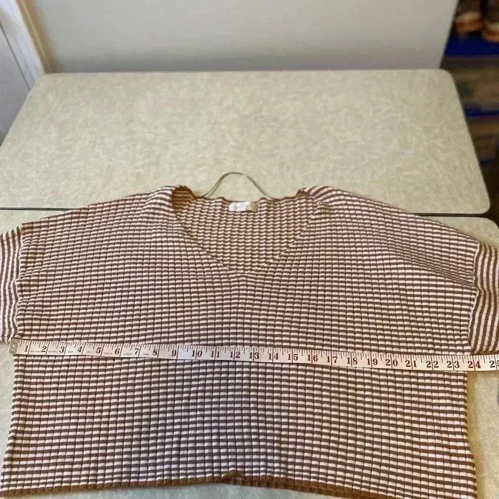 La Hearts Cropped long sleeve striped knit oversized cream burnt‎ orange sweater - Image 9