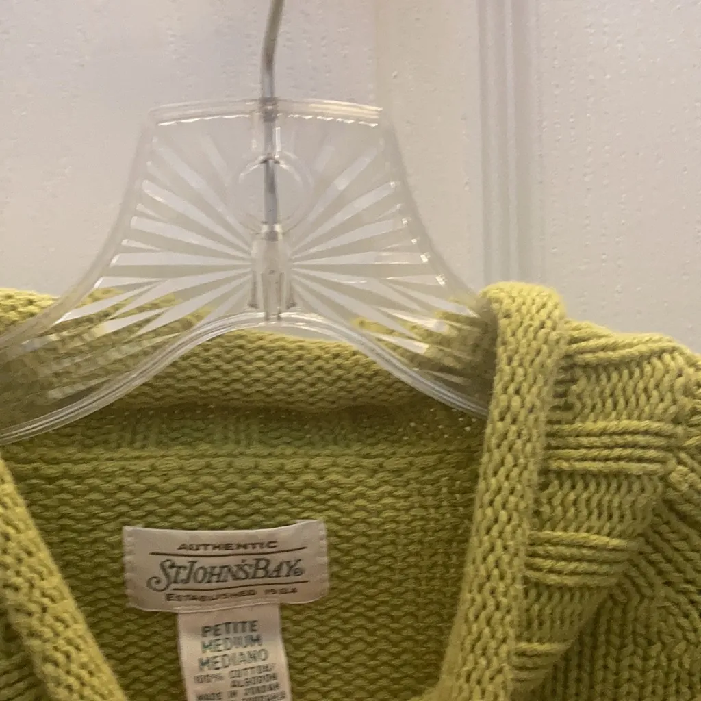 FINAL MARKDOWN St. John’s bay rolled neck sweater petite medium - Image 4