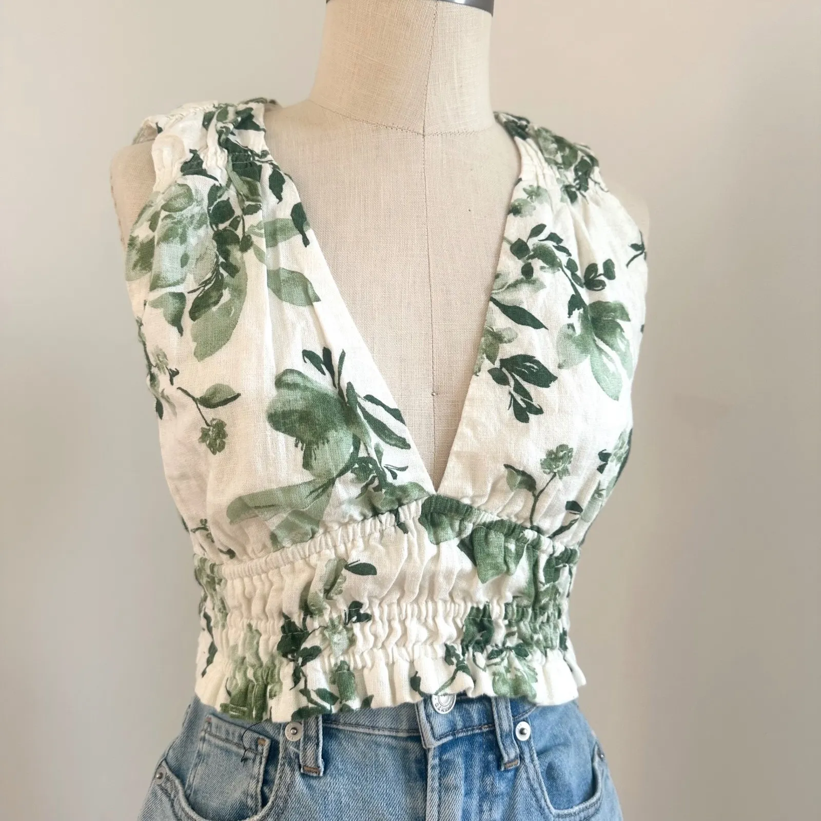 Abercrombie & Fitch XS Linen Floral Crop Top Green White Sleeveless Blouse‎ - Image 2