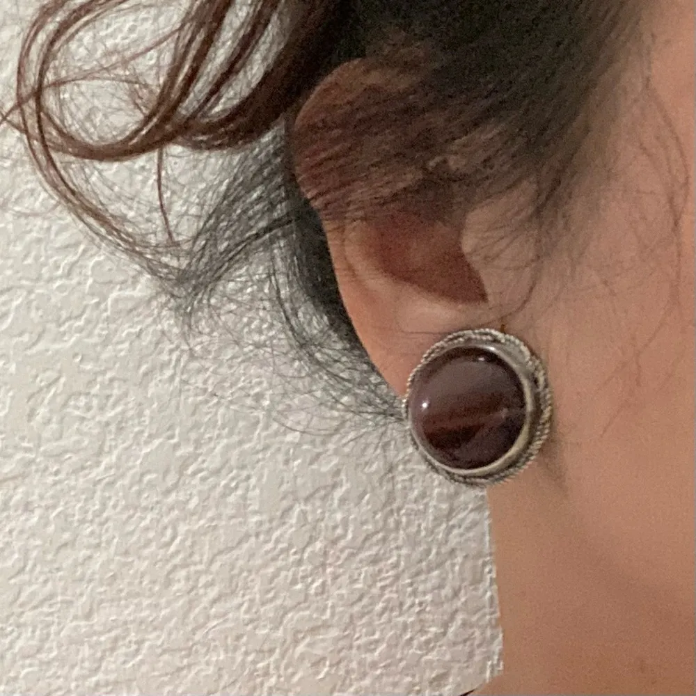 Unique Vintage STERLING Signed Red Tiger Eye Large Cabochon Clip-On Earrings 15g - Image 3