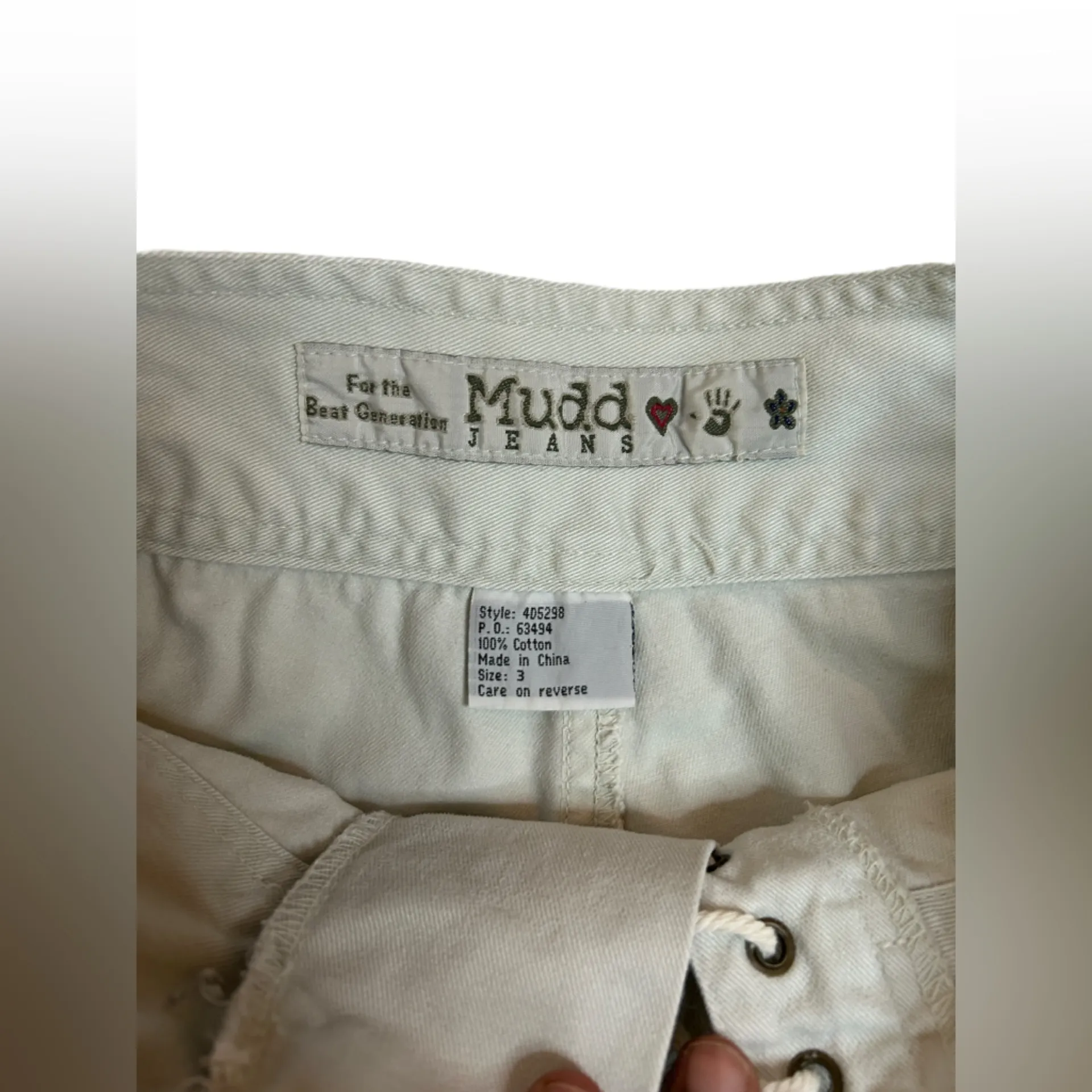 Vintage Y2K Mudd Lace-Up Front Tie Flare Jeans Size 3 Floral Embroidered RARE - Image 4