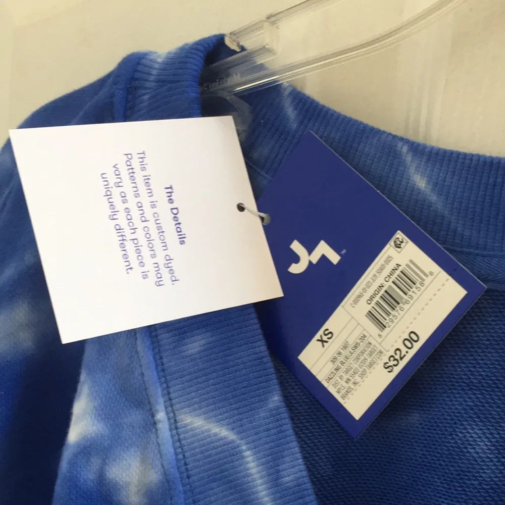 FINAL MARKDOWN Ladies’ NWT Joy Lab French Terry Top (XS) - Image 8