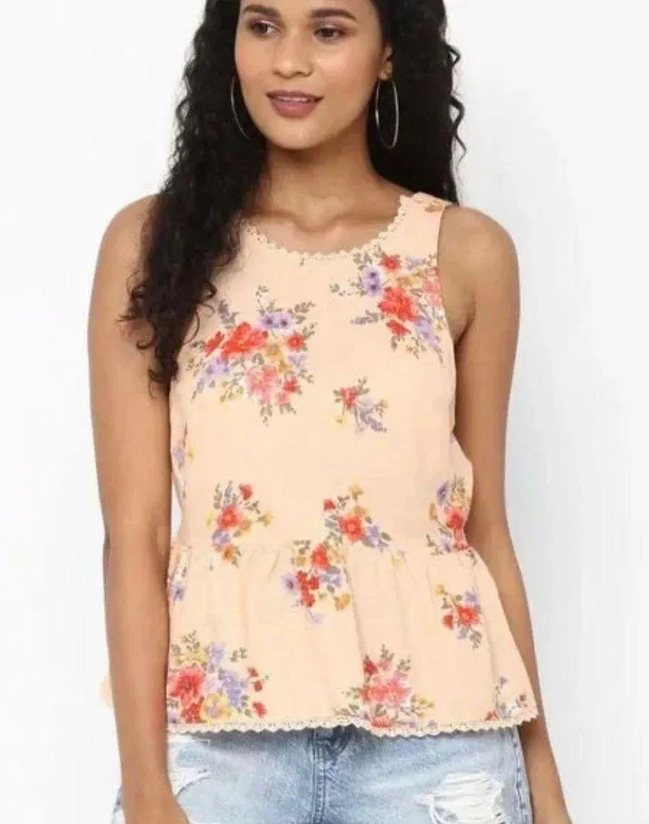 NWT  Floral Peach Ruffle Top - Image 5