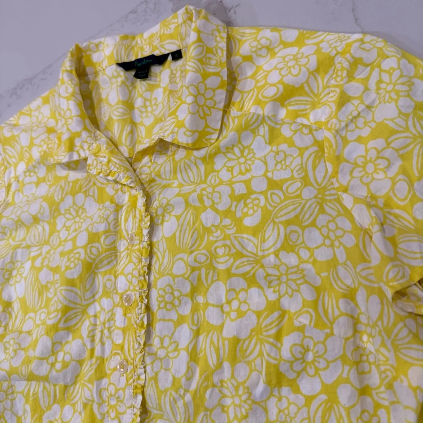 Boden Floral Ruffle Trim Button Down Short Sleeve Shirt Women’s 16 Bright Yellow - Image 4