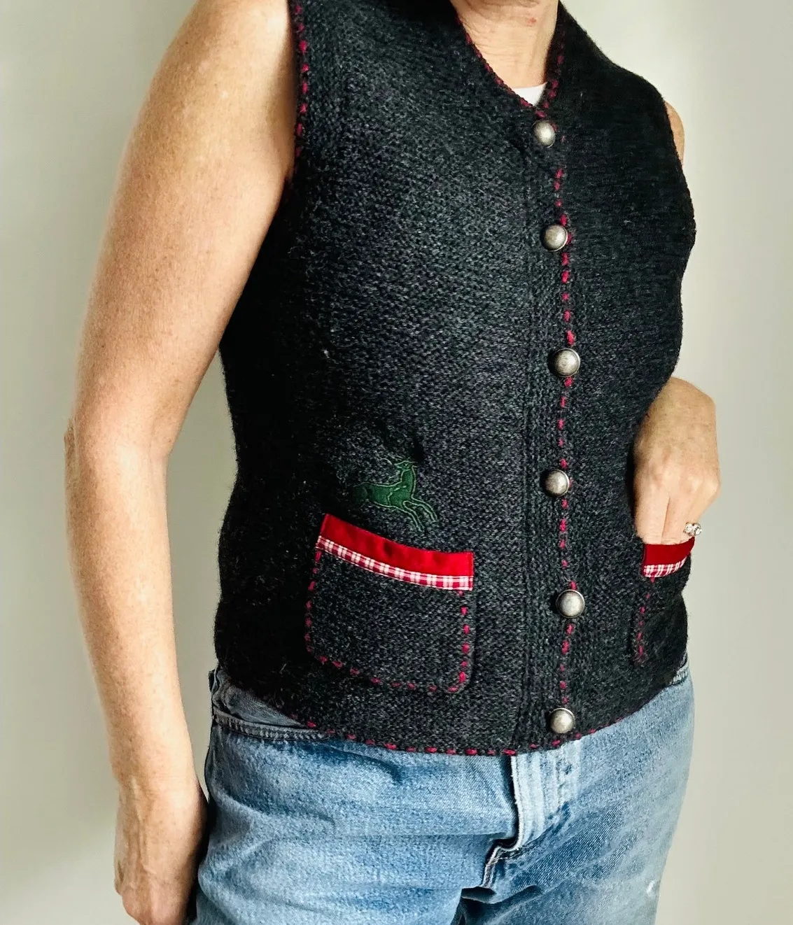 Hammerschmid Wool Vest Holiday Embroidery Gray Size Small Christmas/Winter - Image 1