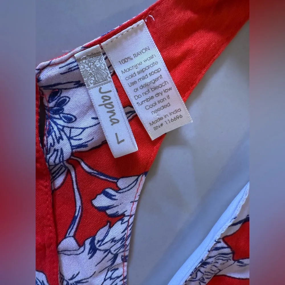 Japna red floral maxi dress  small area at back and bottom elastic wais  long L - Image 12