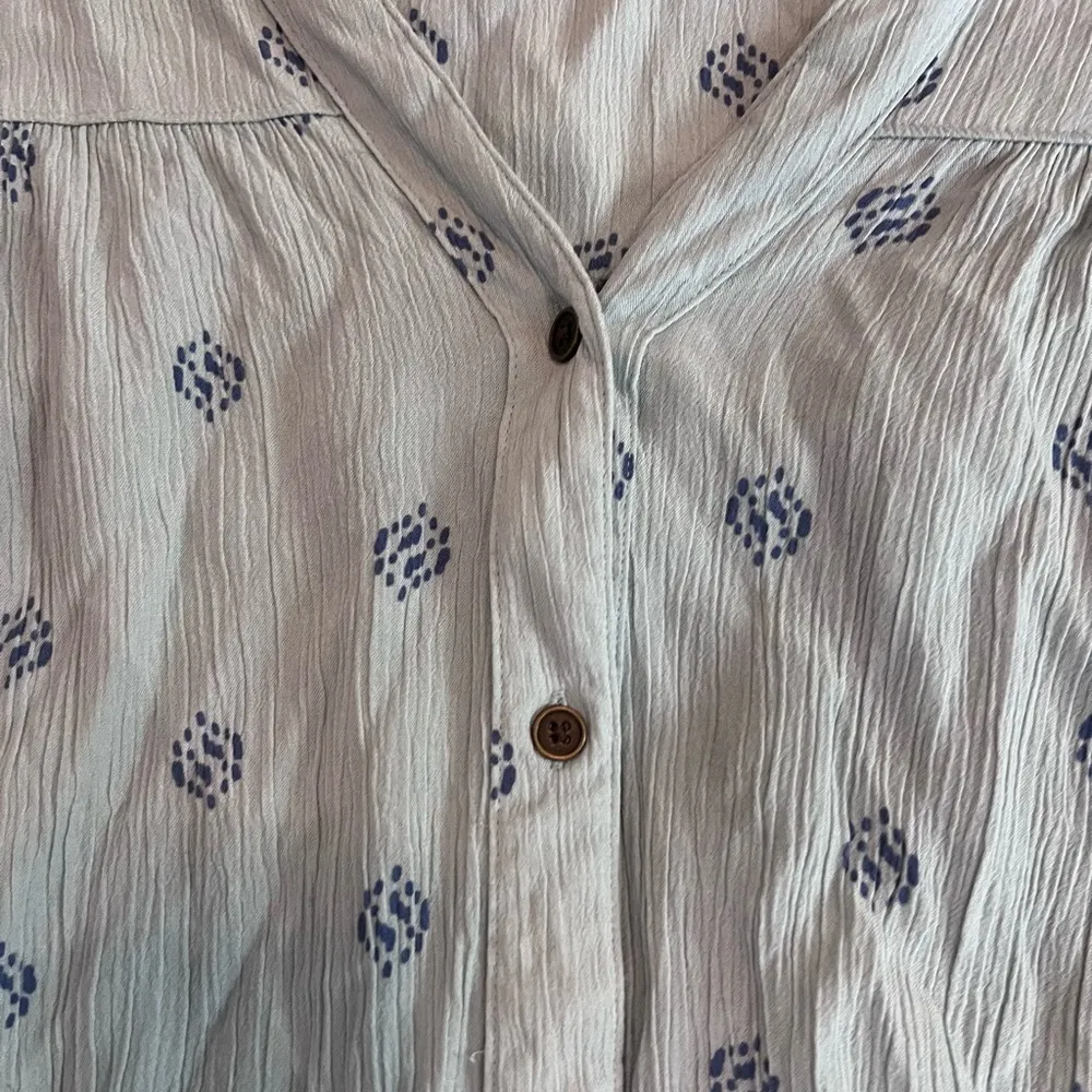 Long sleeve aqua split crew neck peasant top size XXL - Image 8