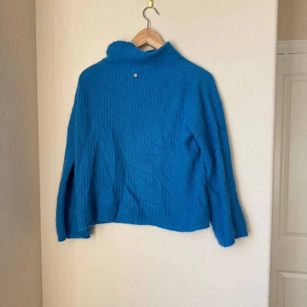 Nara Camicie Blue Cashmere Mock Neck Sweater Size Medium - Image 2