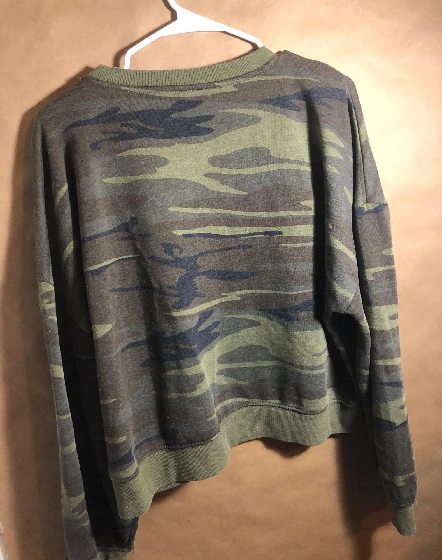 Camo low cut crew neck Green Size L - Image 2