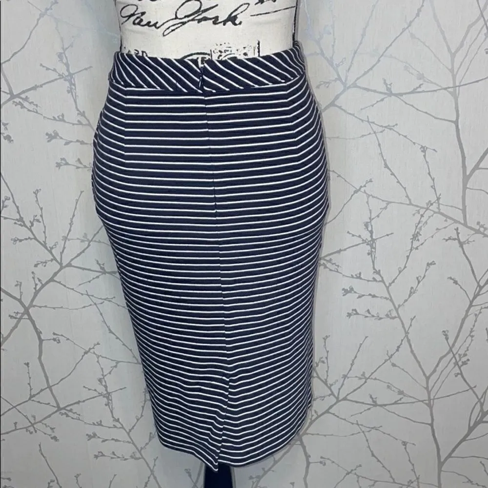 Banana Republic Navy White Stripe Pencil Skirt 4 Petite Asymmetrical Wrap Knit‎ - Image 3