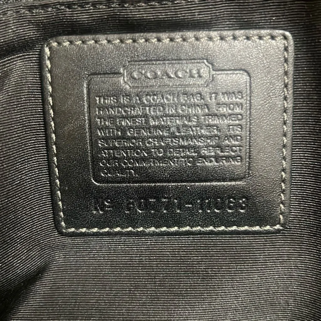 ✨Coach Signature Black Hampton Flap Bag✨ - Image 7