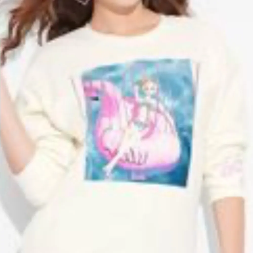 Barbie White Sweatshirt with Pink Flamingo Design Vacation Mode NWT XXL - Image 3