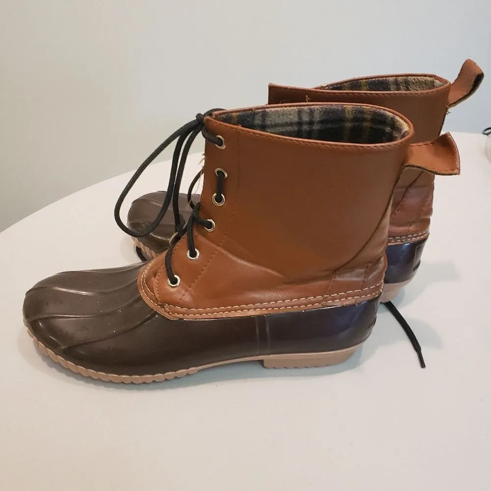 Cape Robbin Duck Boots - Image 4