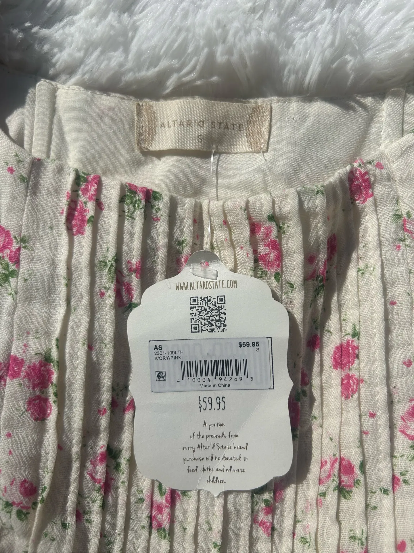 Altar'd State Floral Ivory and Pink Top S - Image 3