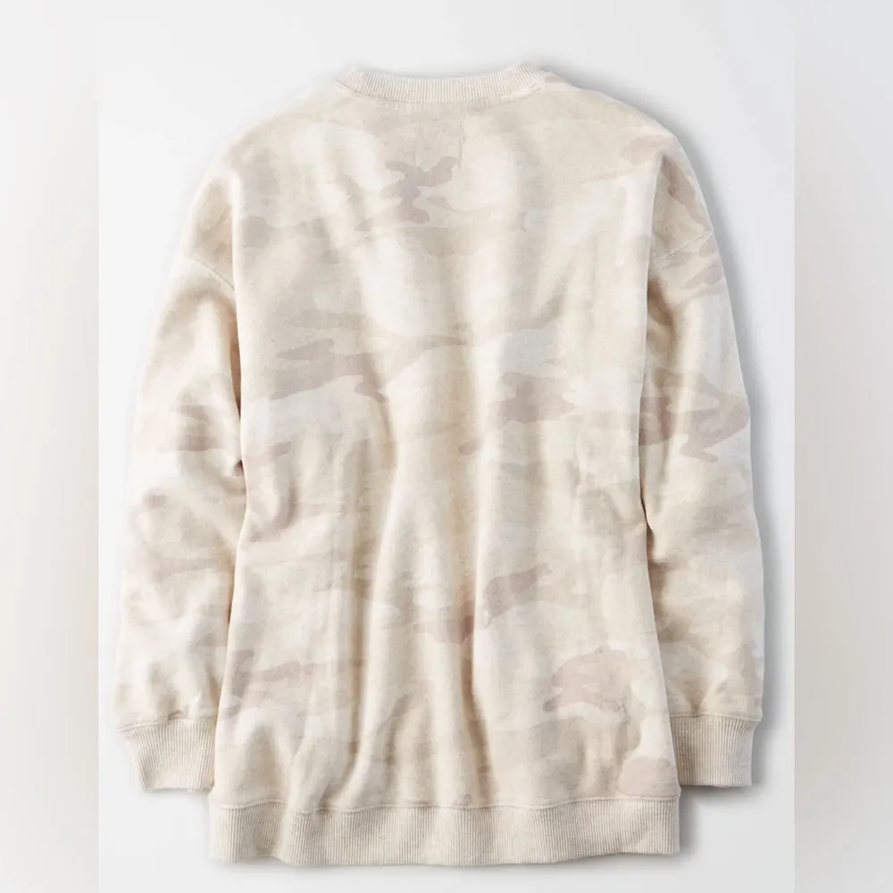 AE Fleece Oversized Vintage Crew Neck Sweatshirt Size Medium - Image 4