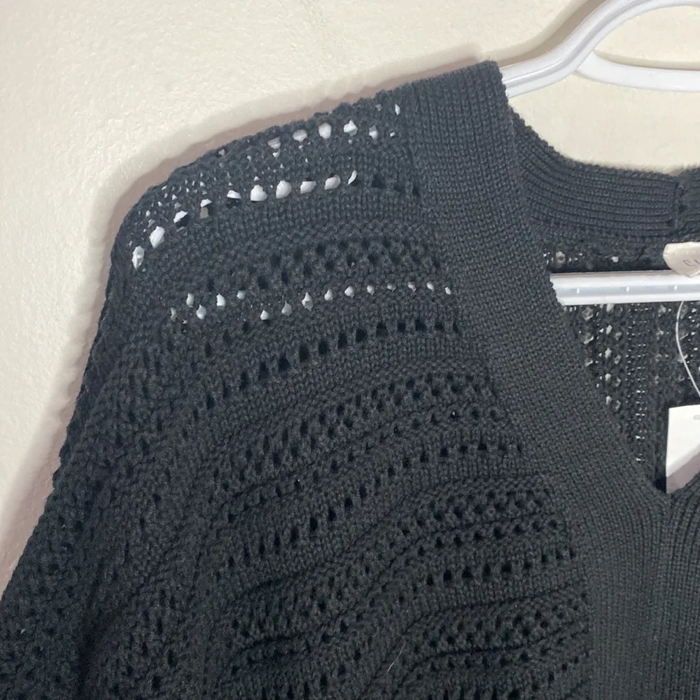 Gap solid black crochet open knit poncho size S / M - Image 5