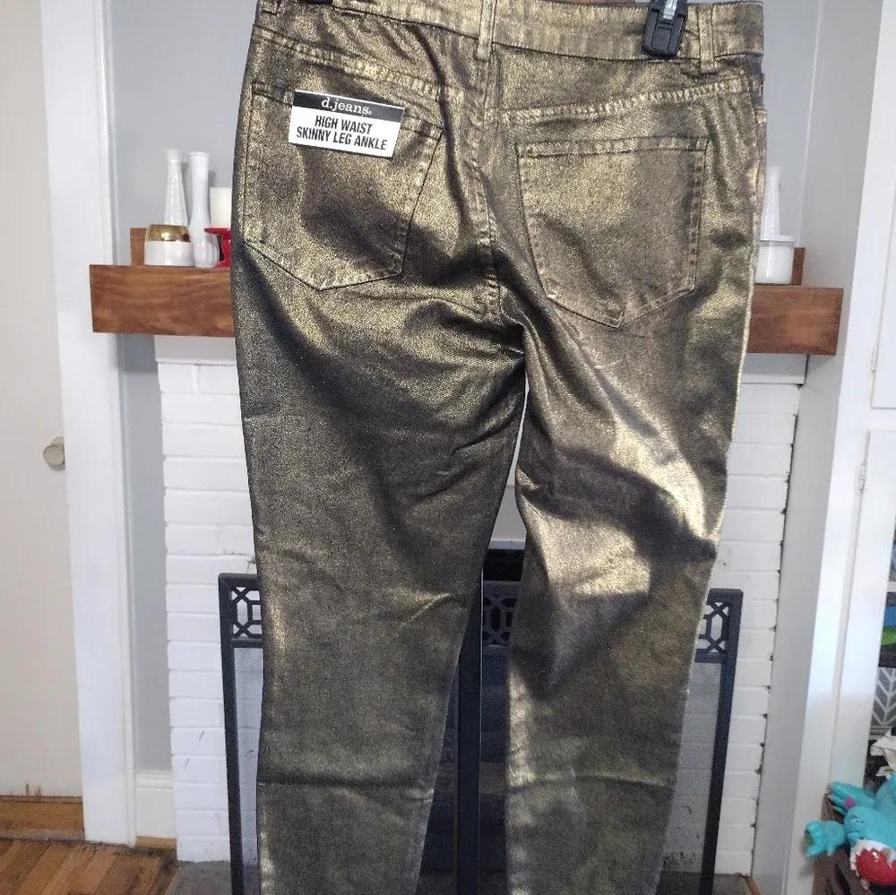 D. Jeans NEW  Metallic Gold Skinny Jeans - Image 3