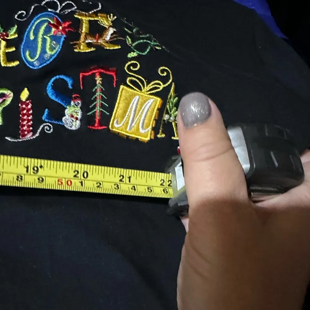 Vintage Kim Rogers XL black long sleeeve top with embroidered Merry Christmas - Image 5