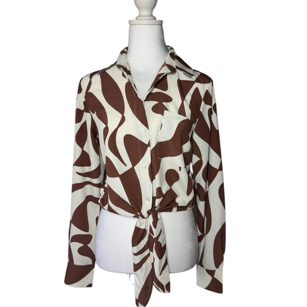 Sanctuary White and Brown Button Down Shirt with Notched Collar - Image 5
